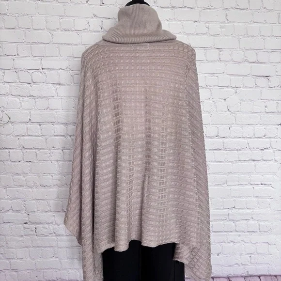 BOSTON PROPER Tan Cable Knit Turtleneck Poncho Sweater--EUC--XS/S - Picture 6 of 14